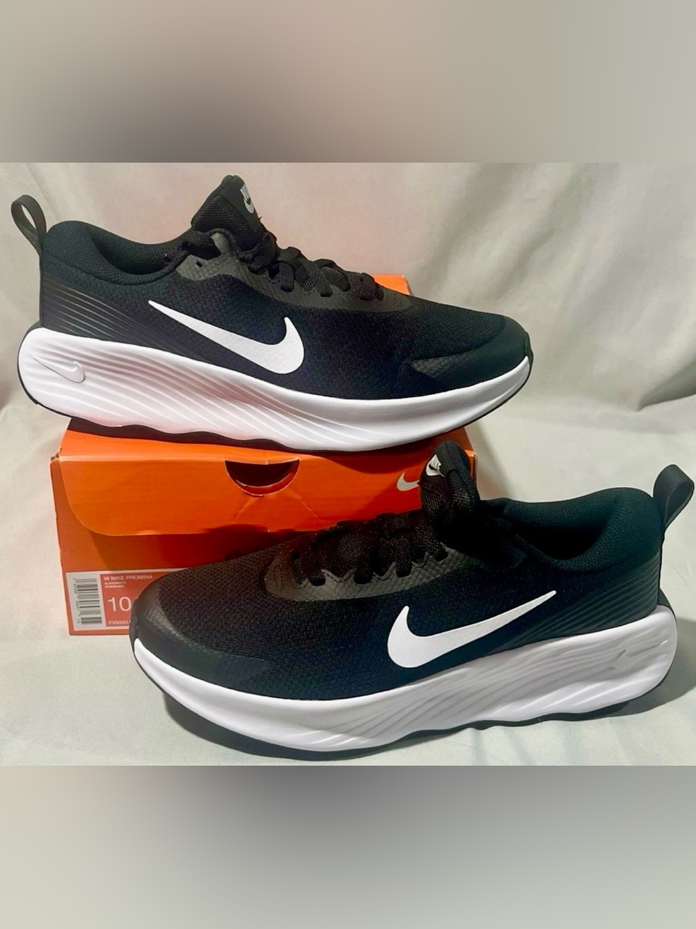 Nike Promina Women's Sneakers Black/White
